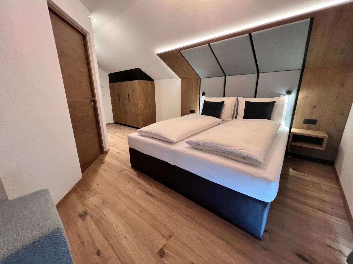 Adlhof Apartments Brunico Exterior photo
