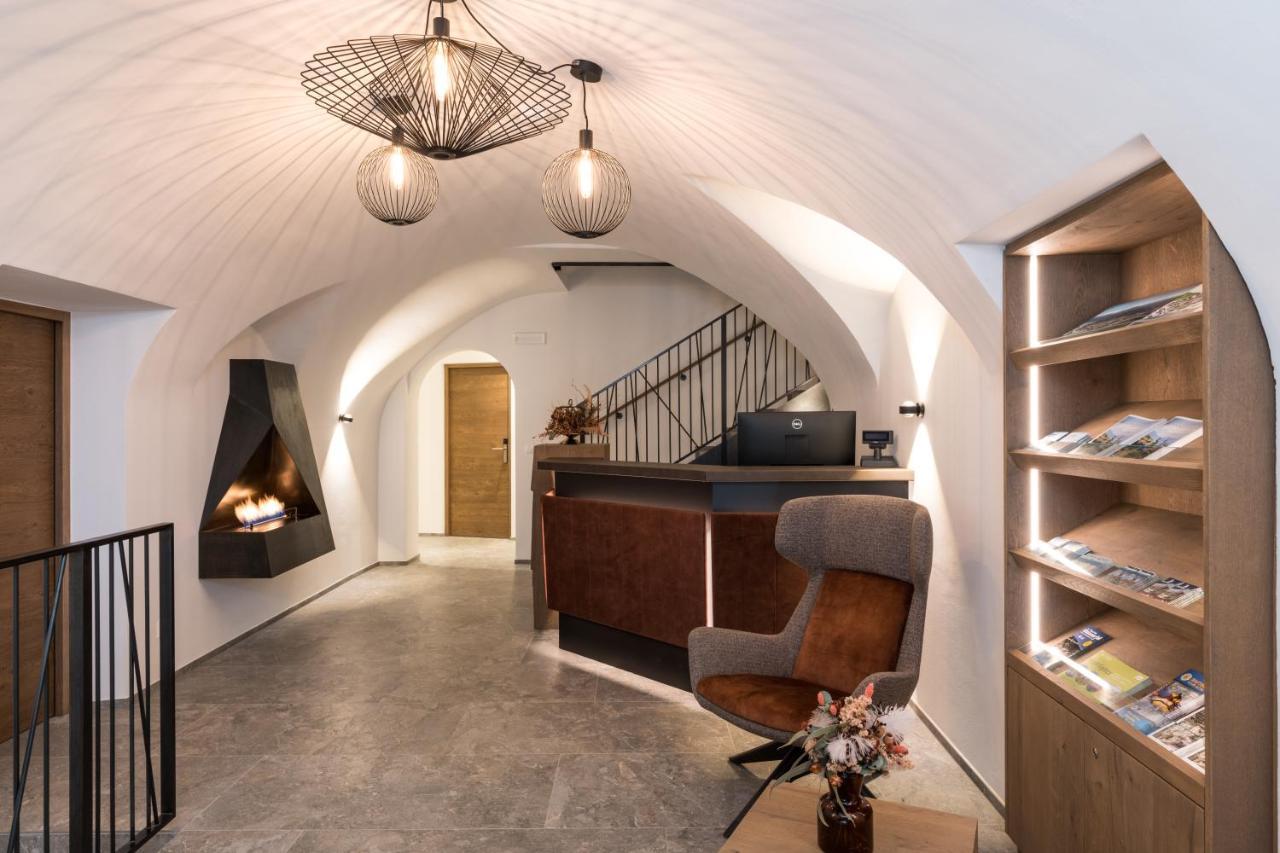 Adlhof Apartments Brunico Exterior photo