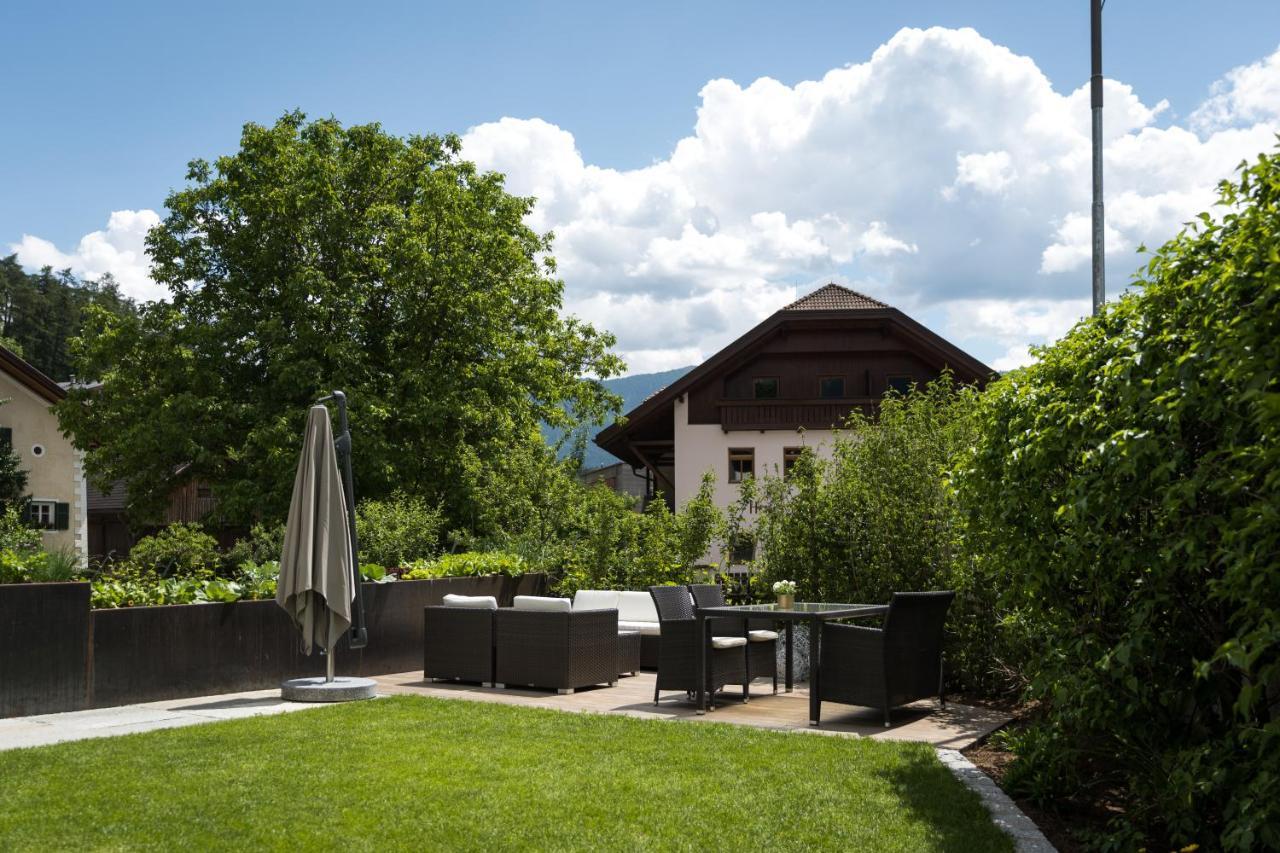 Adlhof Apartments Brunico Exterior photo
